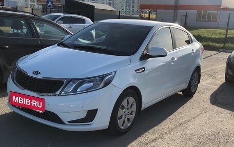 KIA Rio III рестайлинг, 2012 год, 750 000 рублей, 6 фотография
