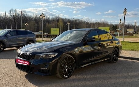 BMW 3 серия, 2019 год, 3 950 000 рублей, 3 фотография
