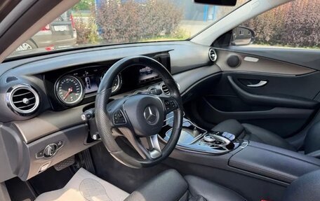 Mercedes-Benz E-Класс, 2016 год, 2 520 000 рублей, 14 фотография