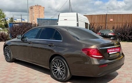 Mercedes-Benz E-Класс, 2016 год, 2 520 000 рублей, 11 фотография