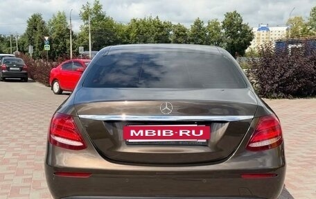Mercedes-Benz E-Класс, 2016 год, 2 520 000 рублей, 10 фотография