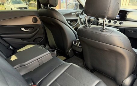 Mercedes-Benz E-Класс, 2016 год, 2 520 000 рублей, 23 фотография