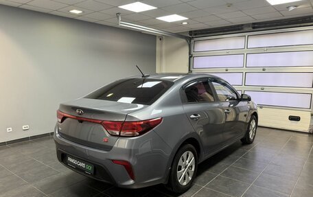 KIA Rio IV, 2018 год, 1 390 000 рублей, 6 фотография