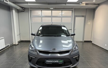 KIA Rio IV, 2018 год, 1 390 000 рублей, 2 фотография