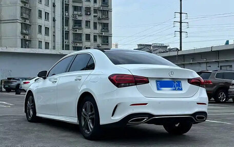 Mercedes-Benz A-Класс, 2023 год, 2 000 025 рублей, 10 фотография