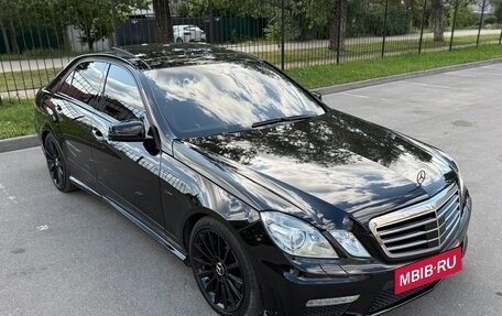Mercedes-Benz E-Класс, 2009 год, 2 250 000 рублей, 8 фотография