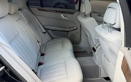 Mercedes-Benz E-Класс, 2009 год, 2 250 000 рублей, 25 фотография