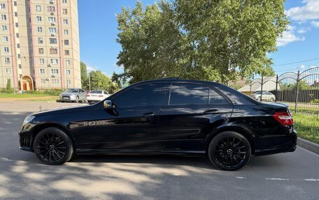 Mercedes-Benz E-Класс, 2009 год, 2 250 000 рублей, 40 фотография