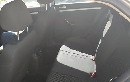 Volkswagen Jetta VI, 2010 год, 500 000 рублей, 8 фотография
