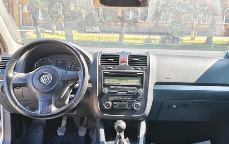 Volkswagen Jetta VI, 2010 год, 500 000 рублей, 6 фотография