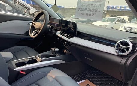 Chevrolet Monza, 2023 год, 1 100 000 рублей, 7 фотография