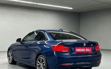 BMW 2 серия F22, 2019 год, 1 800 000 рублей, 5 фотография
