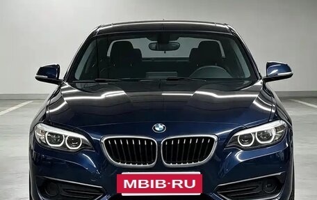 BMW 2 серия F22, 2019 год, 1 800 000 рублей, 2 фотография