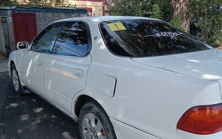 Toyota Vista, 1990 год, 240 000 рублей, 4 фотография