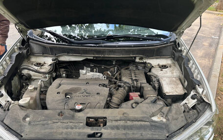 Mitsubishi ASX I рестайлинг, 2014 год, 800 000 рублей, 10 фотография