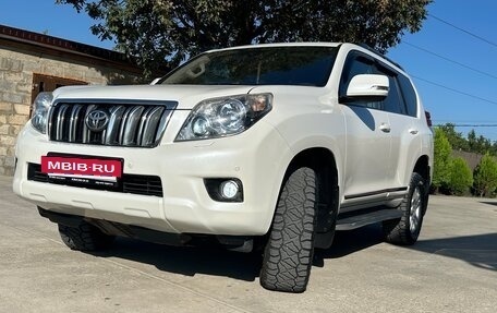 Toyota Land Cruiser Prado 150 рестайлинг 2, 2013 год, 2 780 000 рублей, 8 фотография