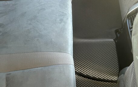 Toyota Land Cruiser Prado 150 рестайлинг 2, 2013 год, 2 780 000 рублей, 14 фотография