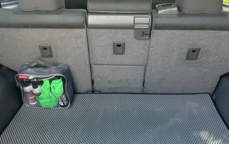 Toyota Land Cruiser Prado 150 рестайлинг 2, 2013 год, 2 780 000 рублей, 19 фотография