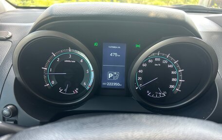 Toyota Land Cruiser Prado 150 рестайлинг 2, 2013 год, 2 780 000 рублей, 12 фотография