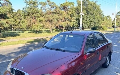 Daewoo Lanos, 2003 год, 157 000 рублей, 1 фотография