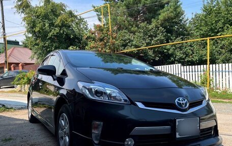 Toyota Prius, 2012 год, 1 390 000 рублей, 3 фотография