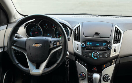 Chevrolet Cruze II, 2013 год, 839 000 рублей, 21 фотография