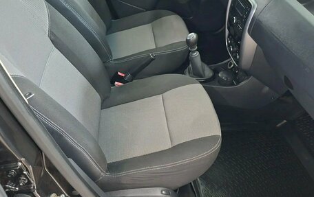 Renault Duster I рестайлинг, 2013 год, 998 000 рублей, 28 фотография