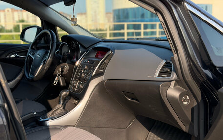 Opel Astra J, 2013 год, 795 000 рублей, 21 фотография