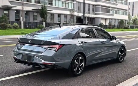 Hyundai Elantra, 2022 год, 1 300 000 рублей, 7 фотография