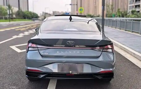 Hyundai Elantra, 2022 год, 1 300 000 рублей, 6 фотография