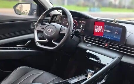 Hyundai Elantra, 2022 год, 1 300 000 рублей, 9 фотография