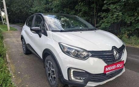 Renault Kaptur I рестайлинг, 2016 год, 1 385 000 рублей, 6 фотография