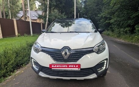 Renault Kaptur I рестайлинг, 2016 год, 1 385 000 рублей, 5 фотография