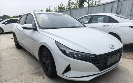 Hyundai Elantra, 2023 год, 1 580 000 рублей, 2 фотография