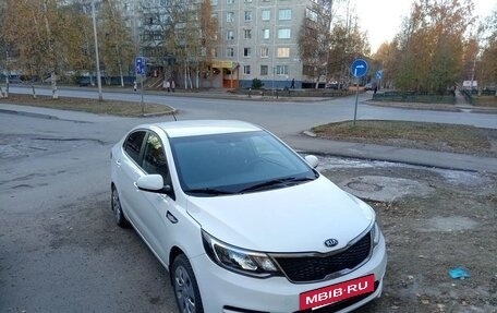 KIA Rio III рестайлинг, 2016 год, 950 000 рублей, 7 фотография