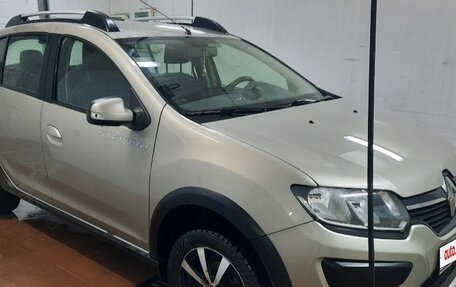Renault Sandero II рестайлинг, 2016 год, 1 020 000 рублей, 4 фотография