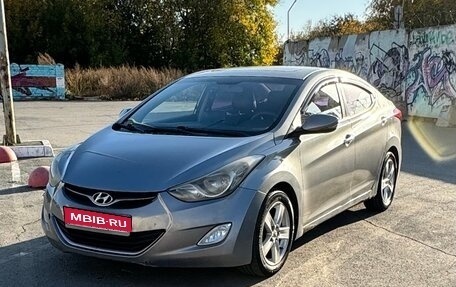 Hyundai Avante, 2011 год, 750 000 рублей, 1 фотография