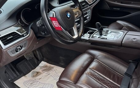 BMW 7 серия, 2018 год, 3 350 000 рублей, 5 фотография
