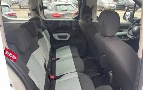 Citroen Berlingo III, 2019 год, 1 710 000 рублей, 8 фотография