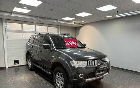 Mitsubishi Pajero Sport II рестайлинг, 2010 год, 1 400 000 рублей, 3 фотография