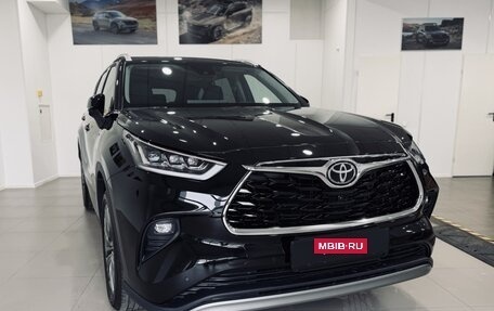 Toyota Highlander, 2026 год, 5 500 000 рублей, 3 фотография