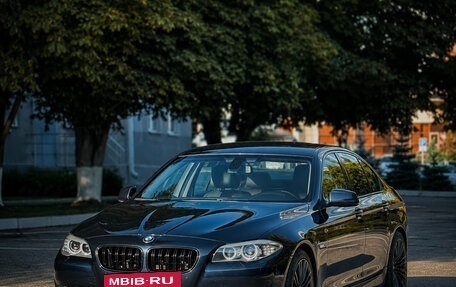 BMW 5 серия, 2010 год, 1 690 000 рублей, 2 фотография