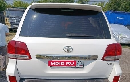 Toyota Land Cruiser 200, 2011 год, 2 888 000 рублей, 4 фотография