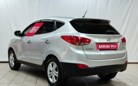 Hyundai ix35 I рестайлинг, 2013 год, 1 050 000 рублей, 7 фотография
