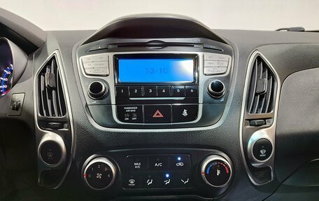 Hyundai ix35 I рестайлинг, 2013 год, 1 050 000 рублей, 16 фотография