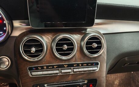Mercedes-Benz GLC, 2017 год, 3 500 000 рублей, 11 фотография