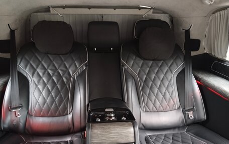 Toyota Sequoia II рестайлинг, 2012 год, 3 300 000 рублей, 26 фотография