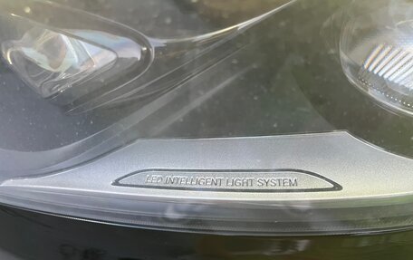 Mercedes-Benz V-Класс, 2018 год, 6 500 000 рублей, 25 фотография