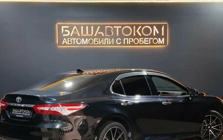 Toyota Camry, 2022 год, 2 790 000 рублей, 4 фотография