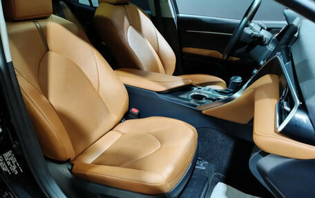 Toyota Camry, 2022 год, 2 790 000 рублей, 7 фотография